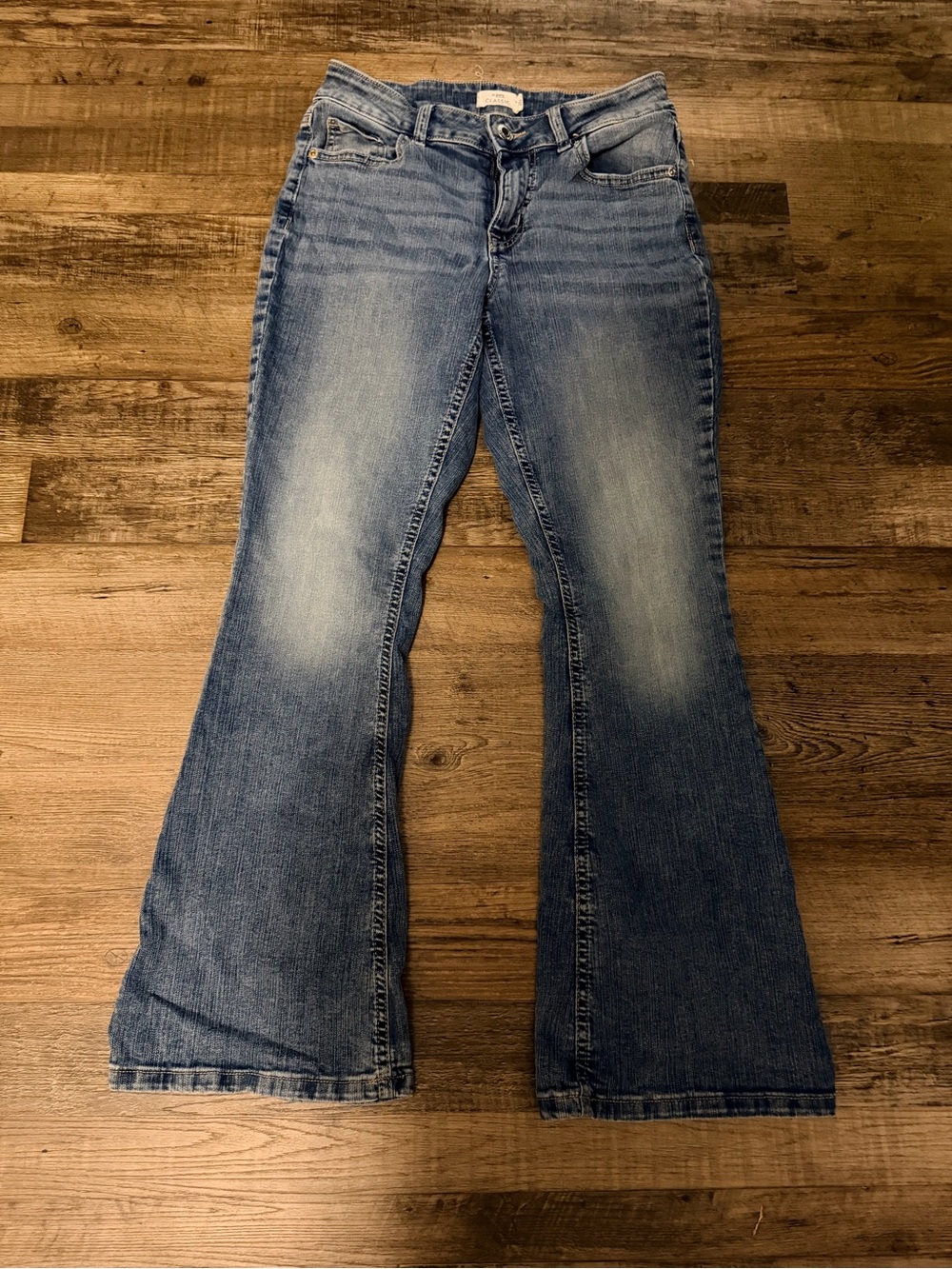 Maurices Women's Blue Flare Jeans - Faded Mid Wash